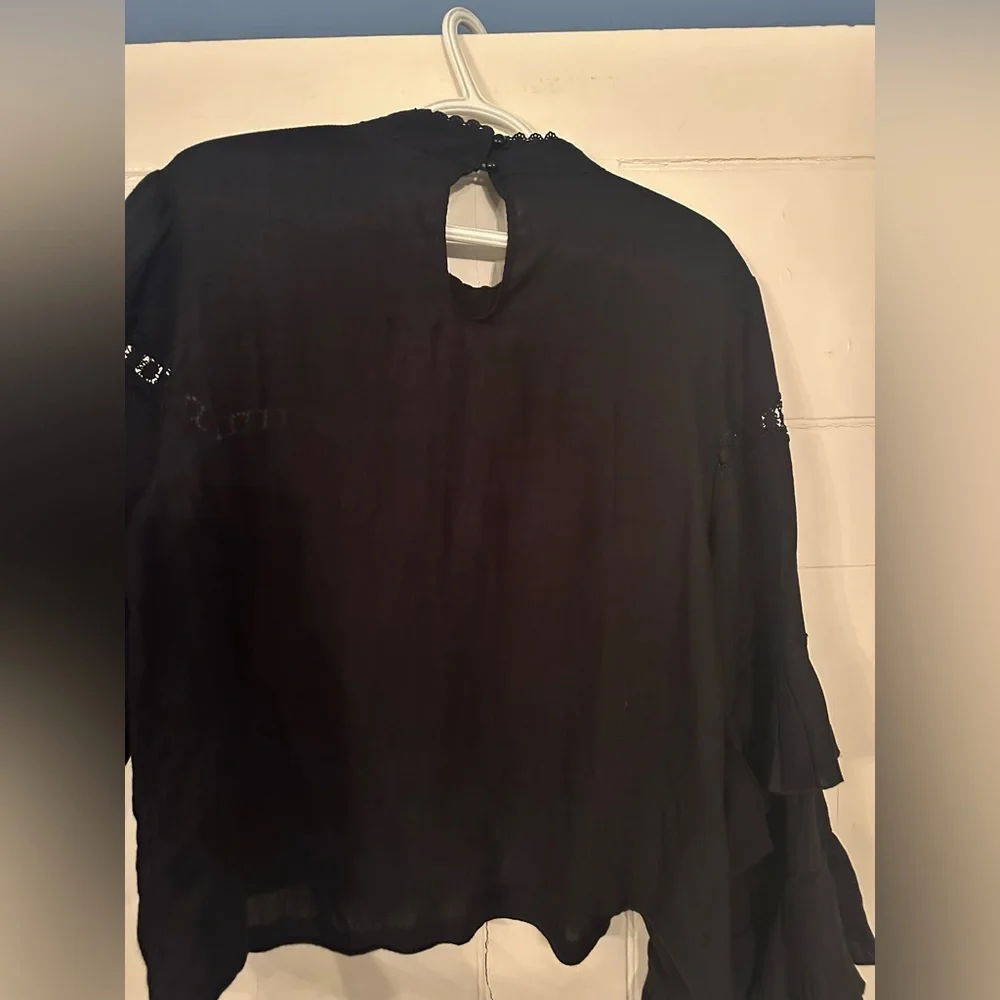 Tracy Reese Elegant Black Blouse with Ruffle Sleeves - Picture 10 of 11